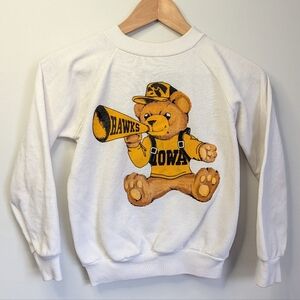 Vintage Iowa Hawkeyes Crewneck Sweatshirt Youth Medium Caitlin Clark NCAA Kids